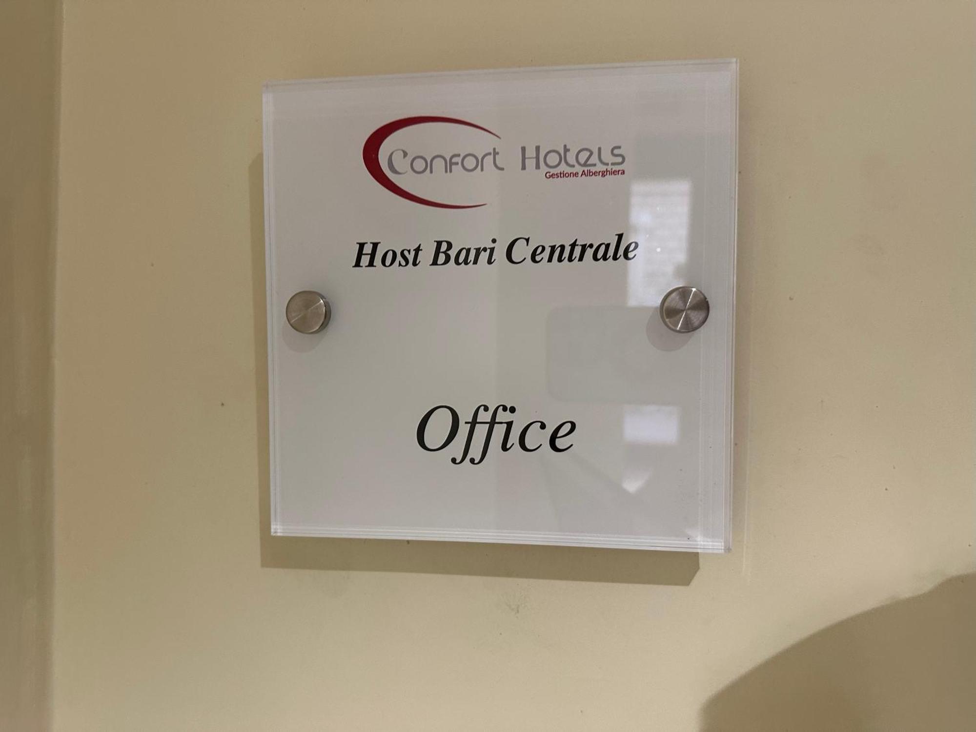 Cconforthotels Host Bari Centrale Eksteriør bilde