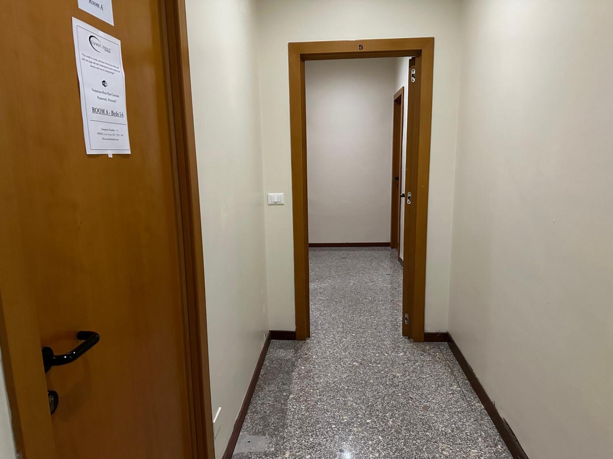 Cconforthotels Host Bari Centrale Eksteriør bilde